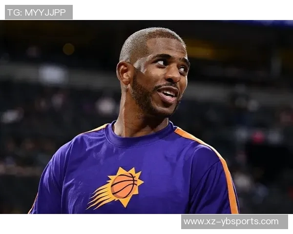 布克上半场表现出色14分9助攻展现控卫风范引领球队进攻