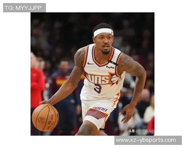 快船官方确认比尔因背部不适明日对阵开拓者出战存疑 快船官方确认比尔因背部不适明日对阵开拓者出战存疑